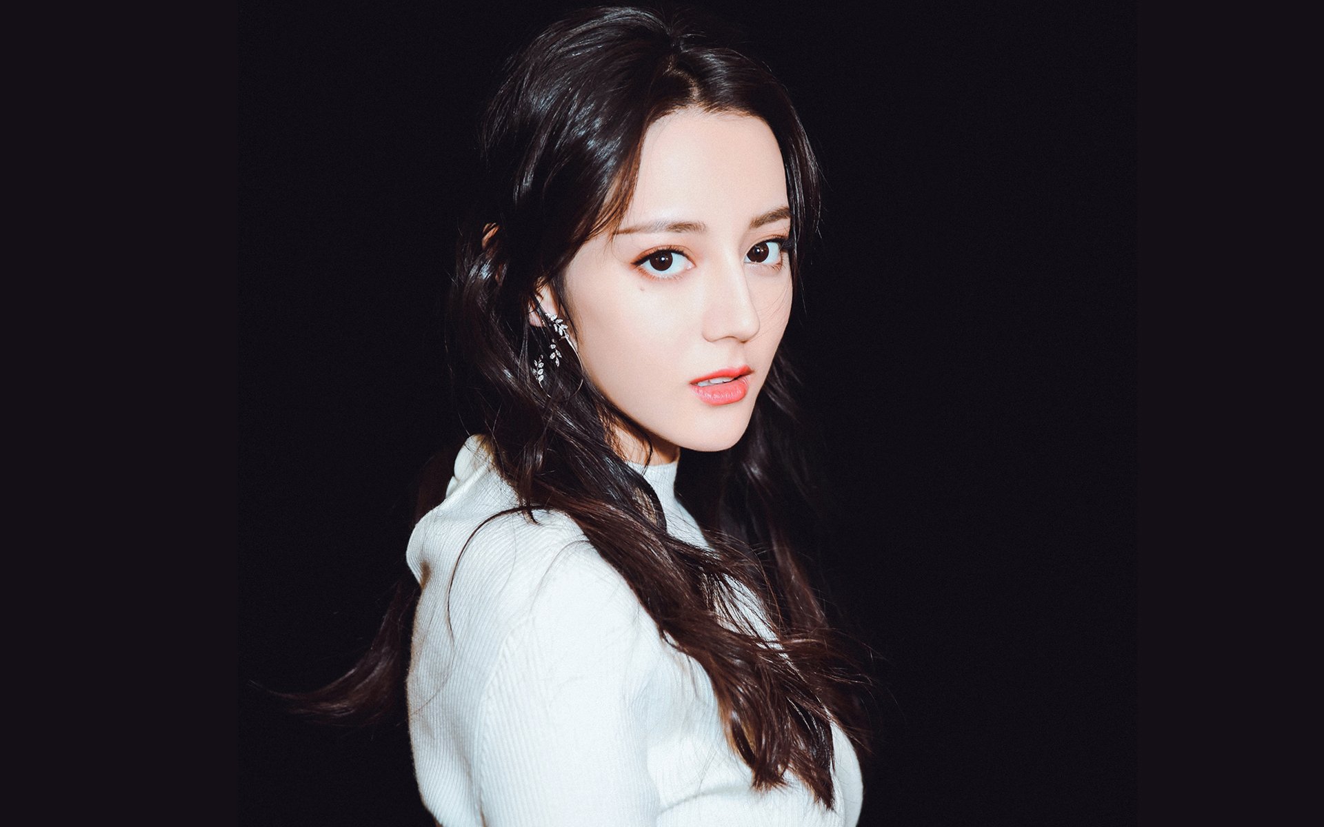 碾压之夜唯一神迹，当库尔图瓦在英格兰的炮火中定义最佳